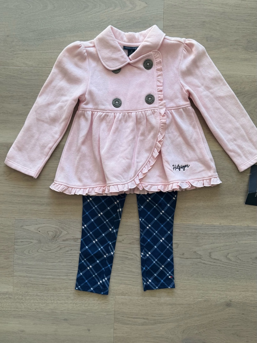 Tommy Hilfiger 2 piece 3T girls